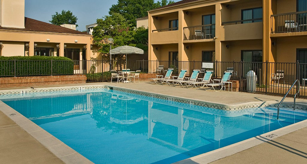 Courtyard By Marriott Richmond West Hotel Dumbarton Luaran gambar